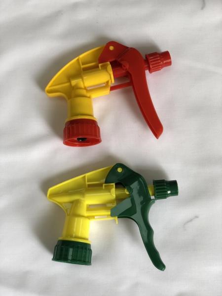 Hills Garden Sprayer Spare Parts , Red Green Color Plastic Trigger Garden