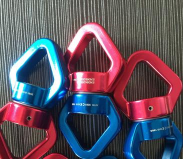 Quality Heavy duty double loop spinning swivel.Climbing carabiner for sale