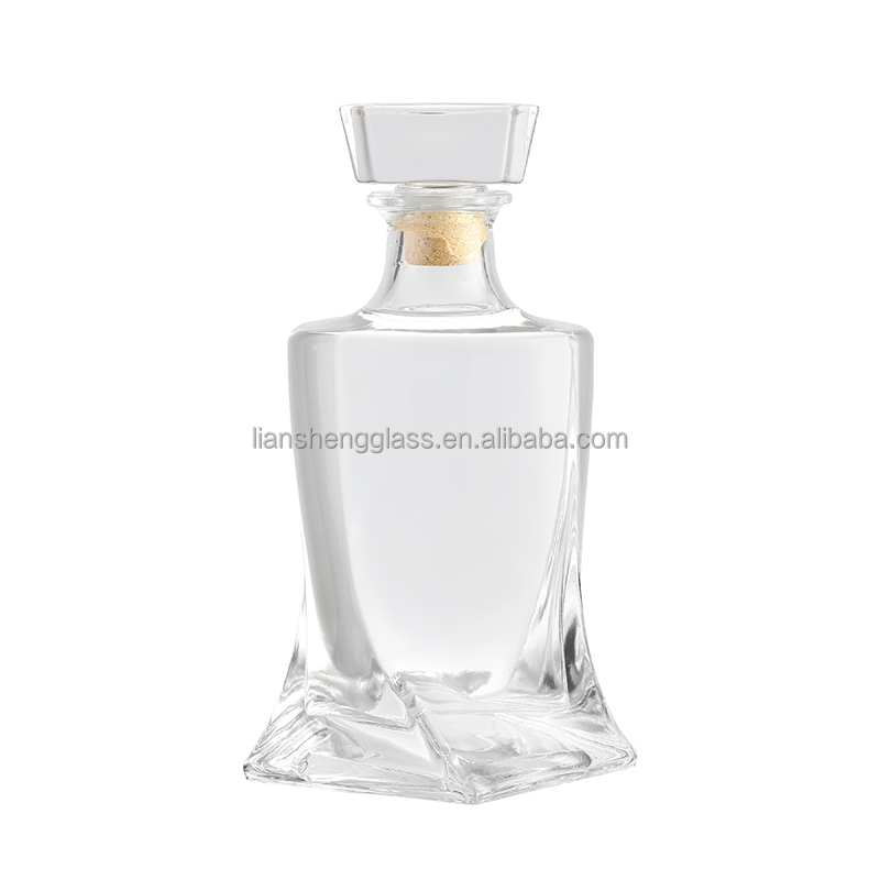Luxury Crystal Glass Bottle 750ml Cognac Napoleon Brandy Bottle with Rubber Stopper
