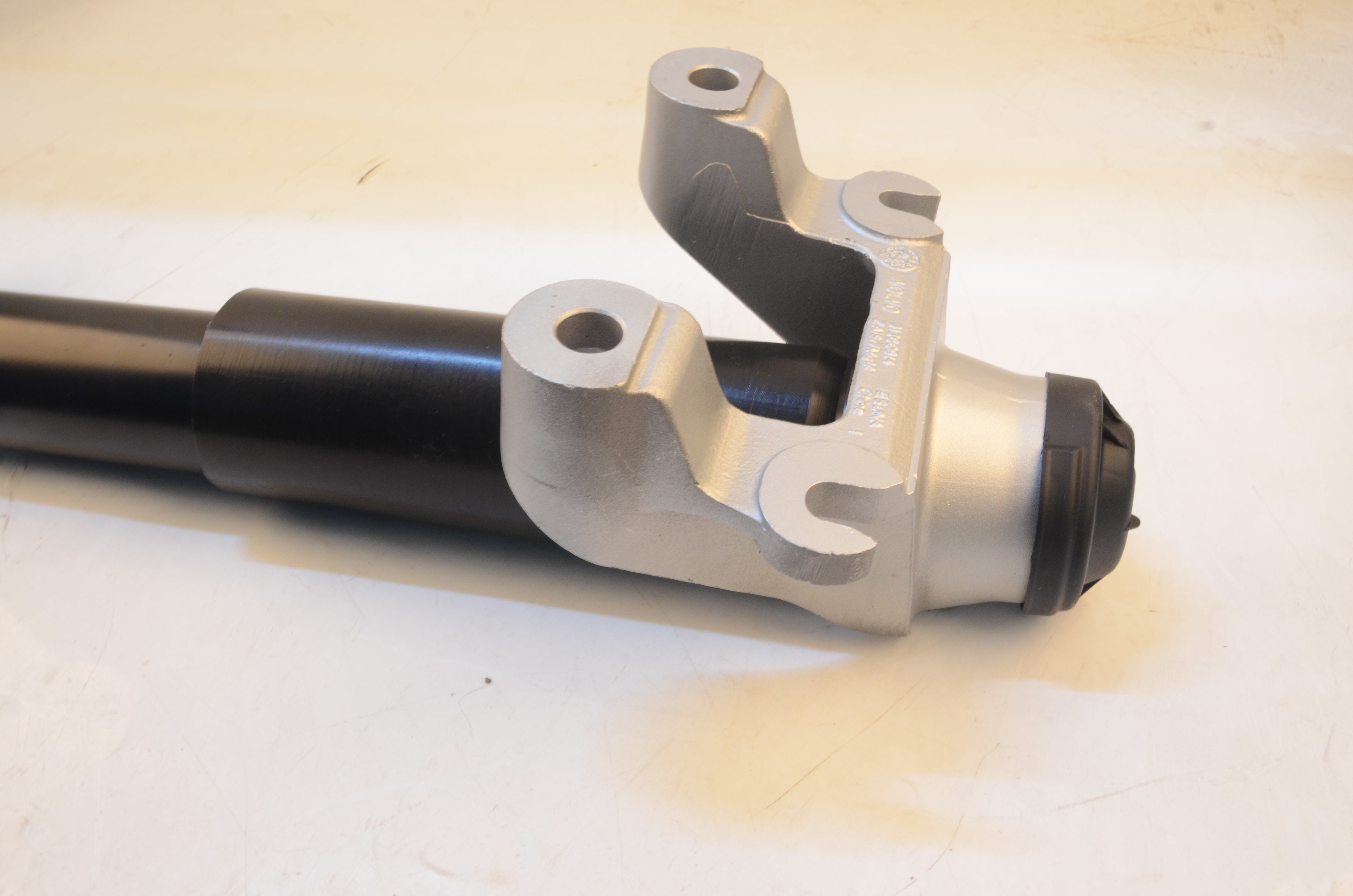rear Air Suspension shock absorber Air Strut XC90 V90 XC60 31658382