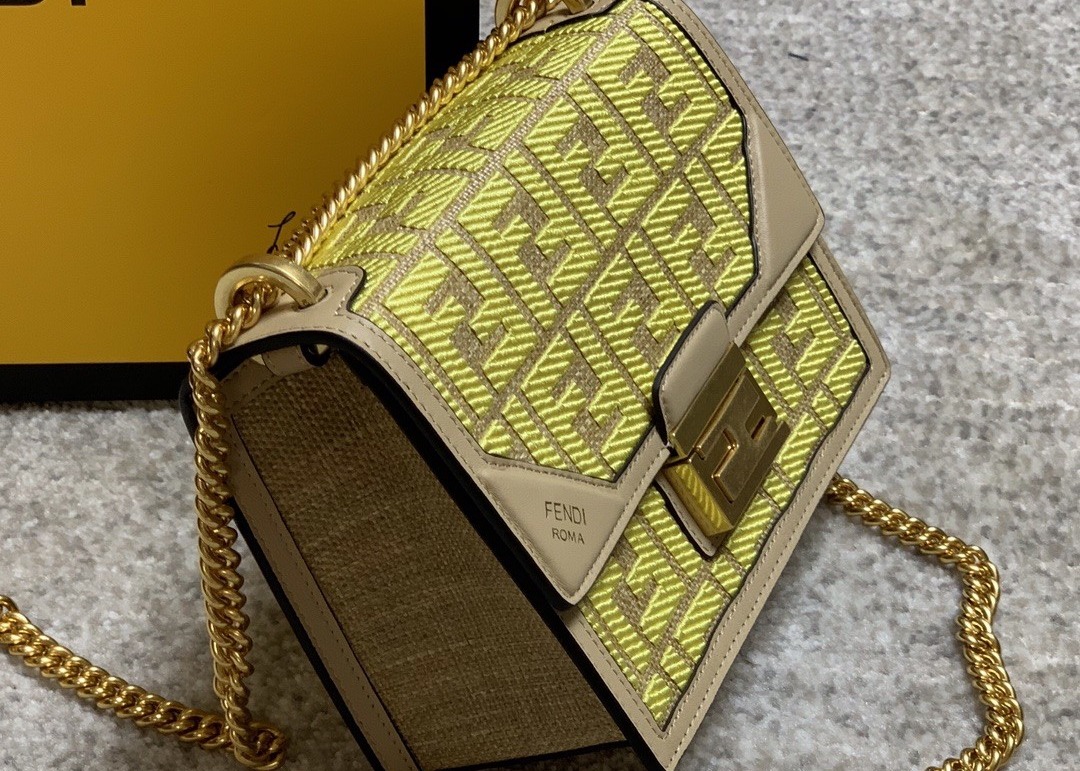 Baguette Bag Classic Luxury Cross-Body Bag Embroider f letters Pattern Underarm Bag