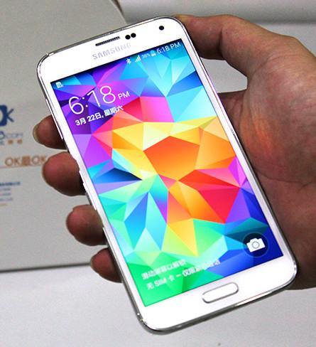 5.1" Samsung Galaxy S5, android 4.4, 5.1" IPS screen 1920*1080 MTK6582 2.3GHZ