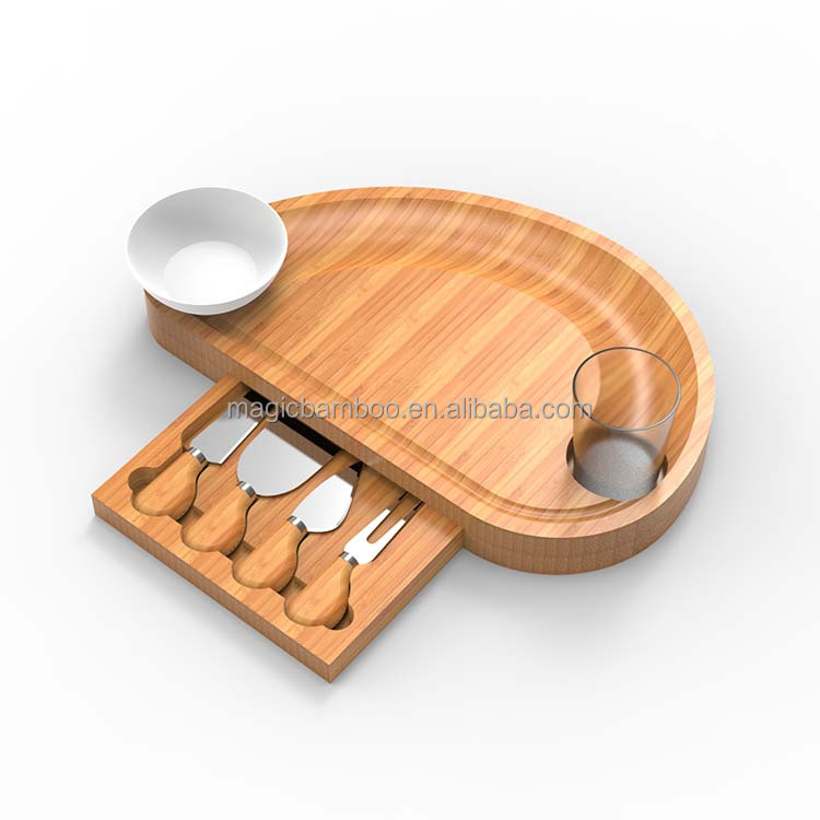 Semicircle Conch Shape Bamboo Cheese Cutting Board and Knife Set for Customized Designs