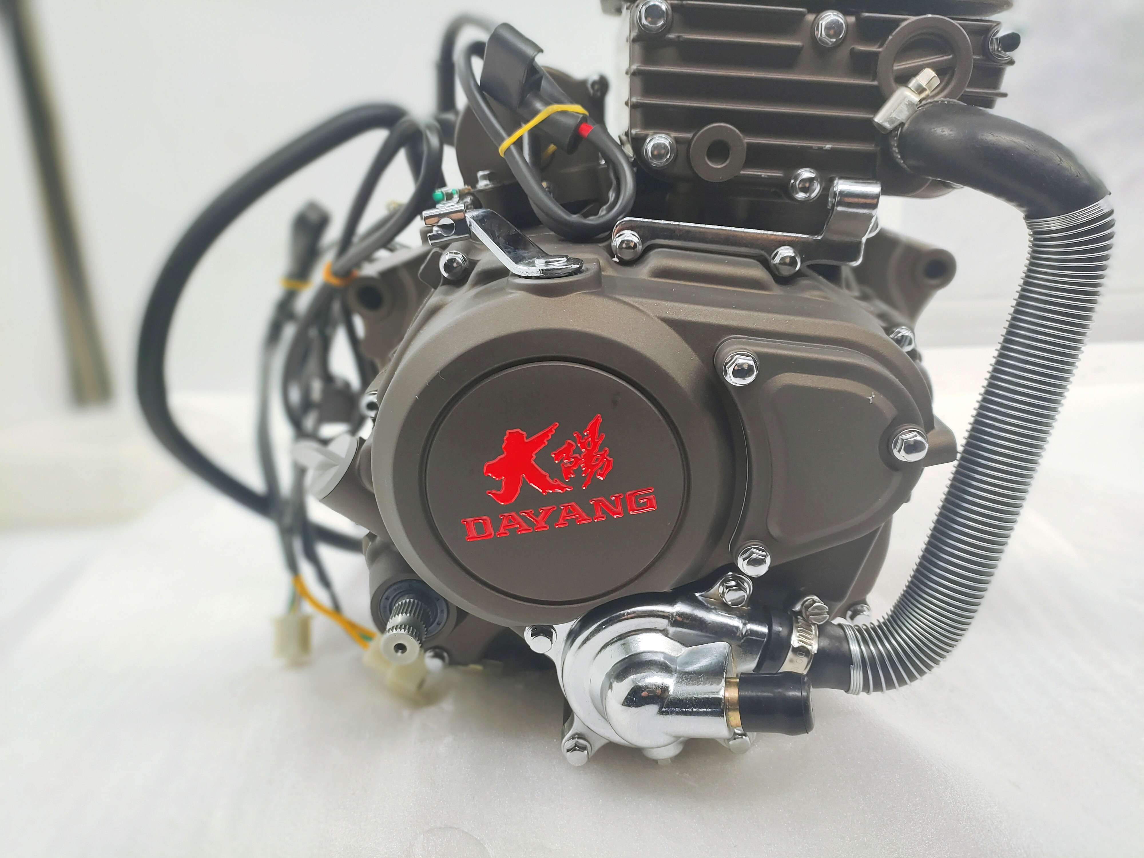 DAYANG LIFAN CG150cc Cool Engine Motorcycle Assembly with Kick Start and 1 Cylinder