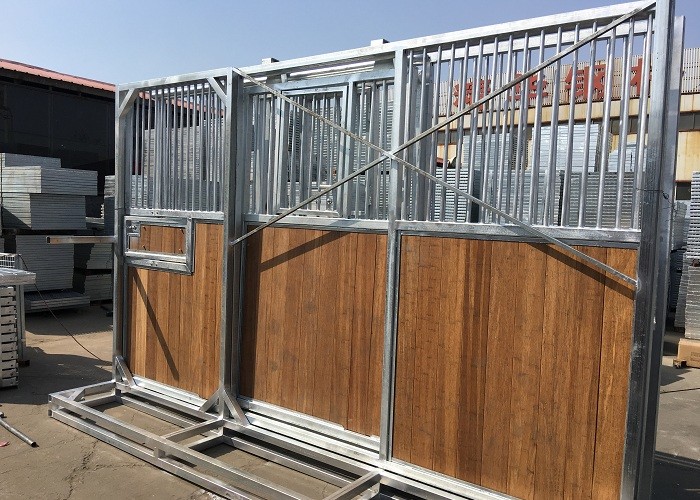 portable 3.6m galvanized steel horse stables for horse yards panel