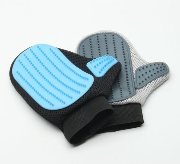 Buy cheap Soft Pet True Touch Five Finger Deshedding Glove For Pet Hair Cleaning from wholesalers