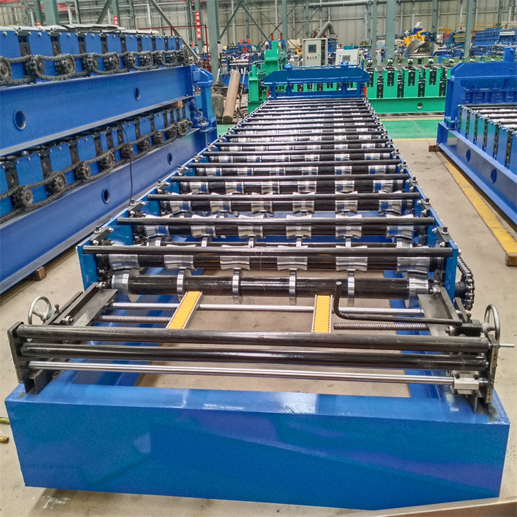 Customized Metal Color Steel Galvanized Trapezoidal IBR 6 Rib Roof Panel Roll Forming Machine