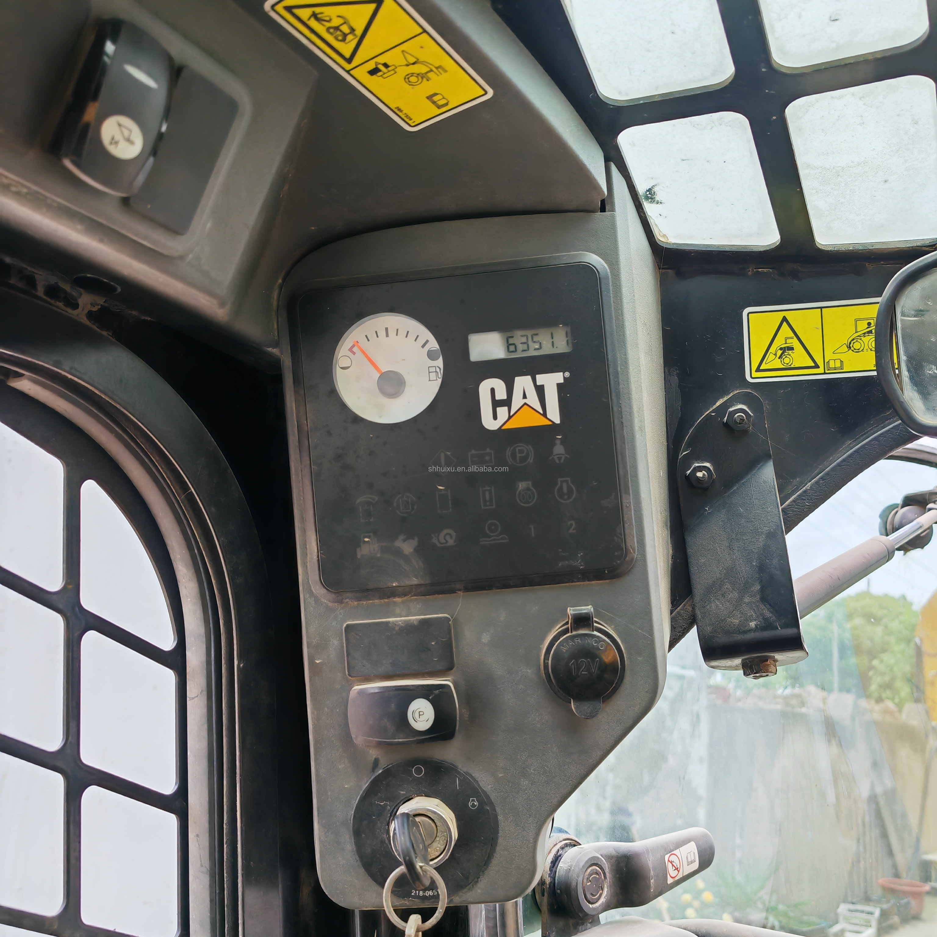 Used wheel Excavator good condition CAT246 reasonable price track