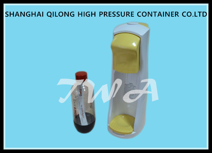 Lightweight Soda Making Machine , Home Soda Maker 0.6L Aluminum Gas Cylinders