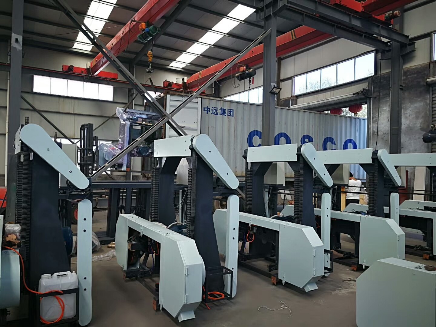 Portable Horizontal Band Saw Mobile Sawmills For Sale with hydraulic log loader