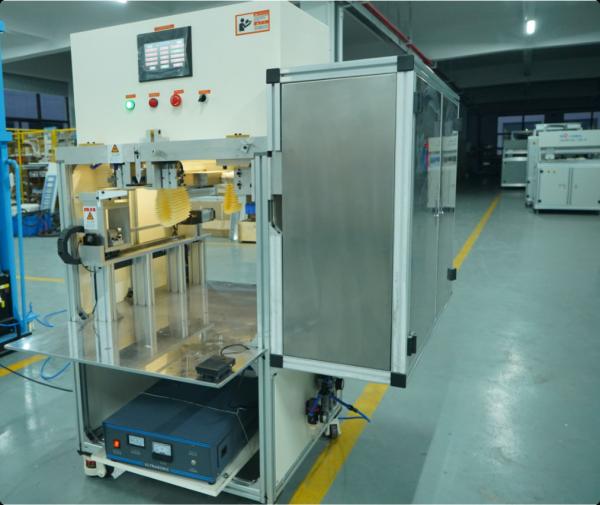 Buy cheap Ultrasonic Paper Clipping Machine 380V 50Hz Working Air Pressure 0.6Mpa from wholesalers