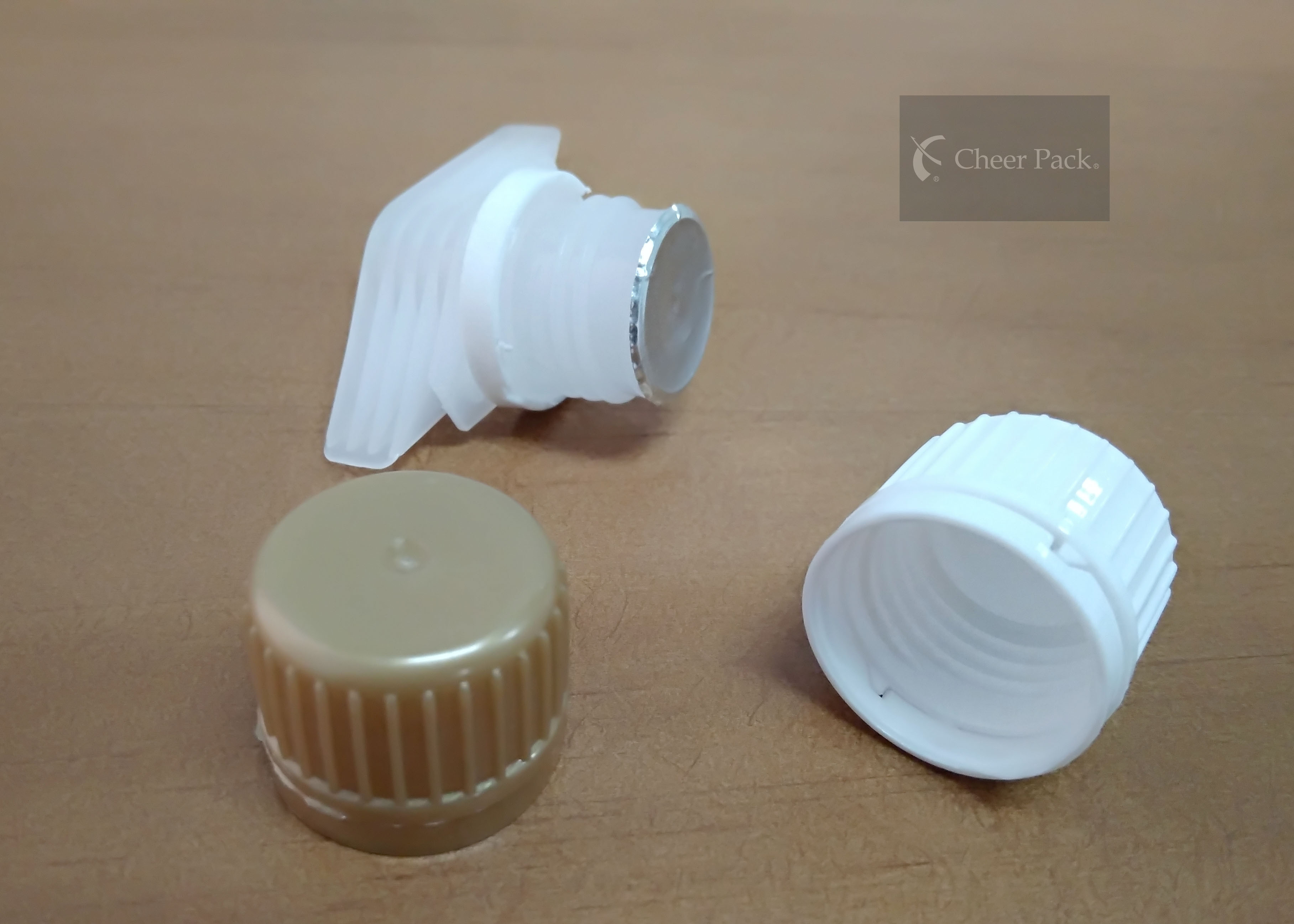 Full Seal Type Plastic Spout Caps 18 Millimeter Outer Diameter For Fruit Juice Pouch