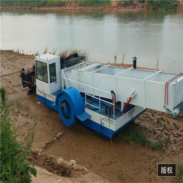 Buy cheap 70KW Stainless Steel Aquatic Weed Boat Harvester With Storage Tipper Body For Water Weed Hunting from wholesalers