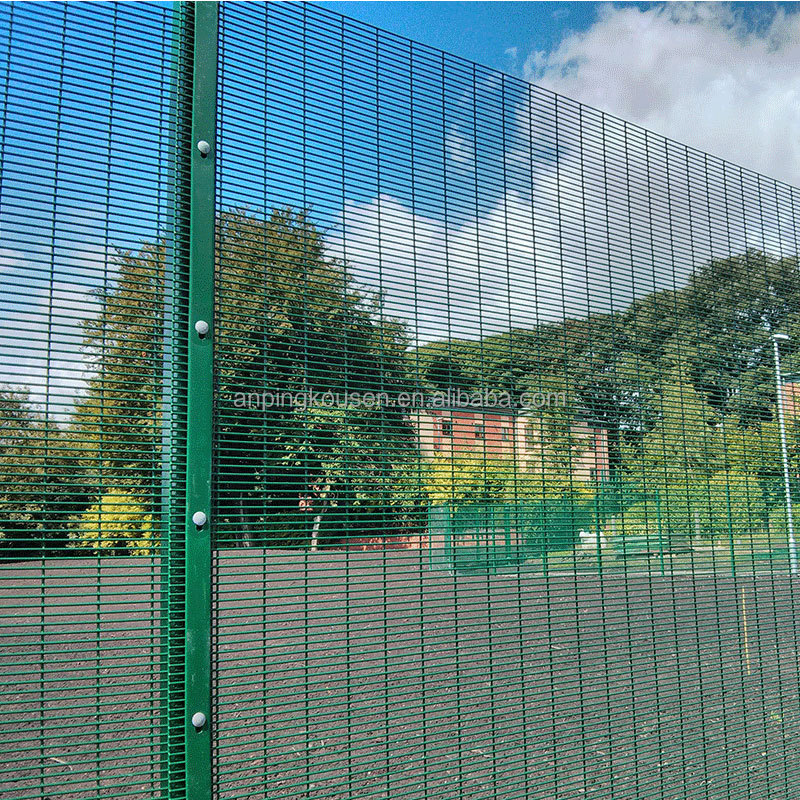 Prices PVC Coated Welded Airport Security Fence Rectangle Pressure Treated Wood Type