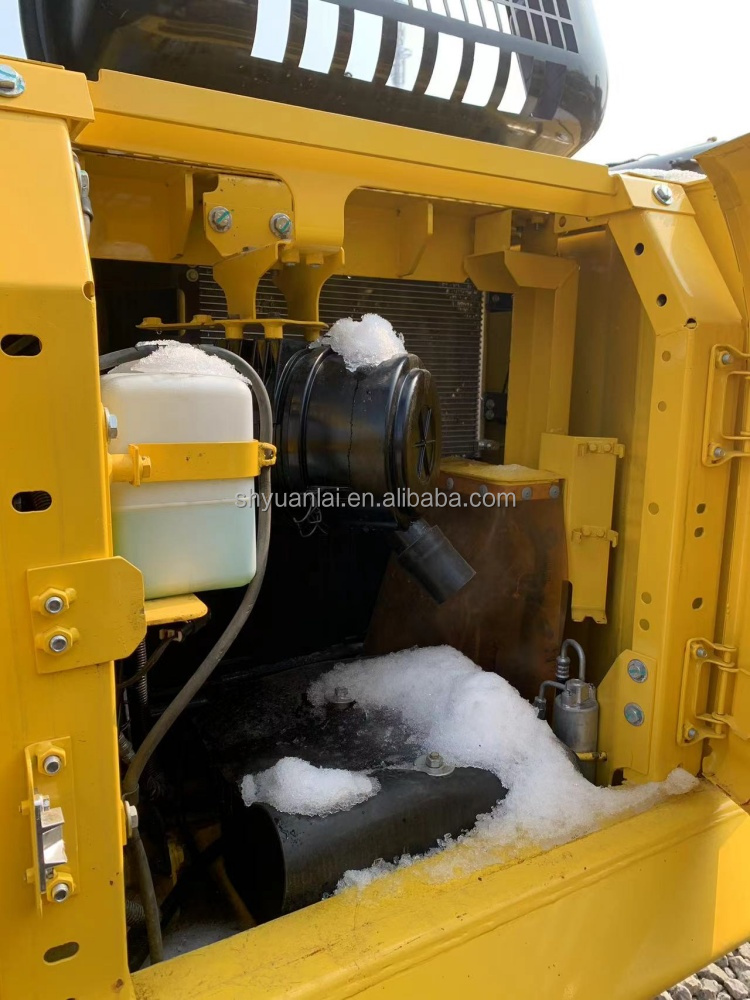 Komatsu PC130 Excavator with Original Hydraulic Pump and Fuel-Saving System
