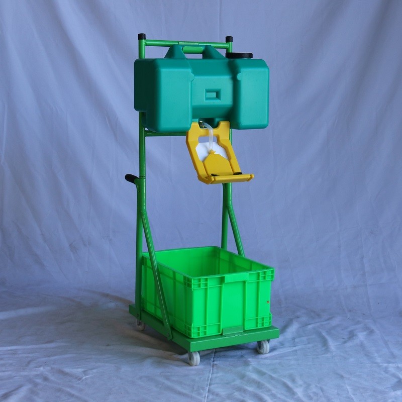 Green Trolley portable eyewash emergency eyewash 30L(8gallon) ABS portable eye wash station, plastic emergency eye wash