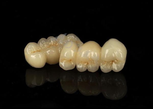Buy cheap Stain Resistant Solid Zirconia Crown Combining Excellent Bio Compatibility from wholesalers
