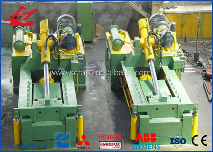 1350kN Force Scrap Metal Baler Scrap Bundle Machine Front Out Type