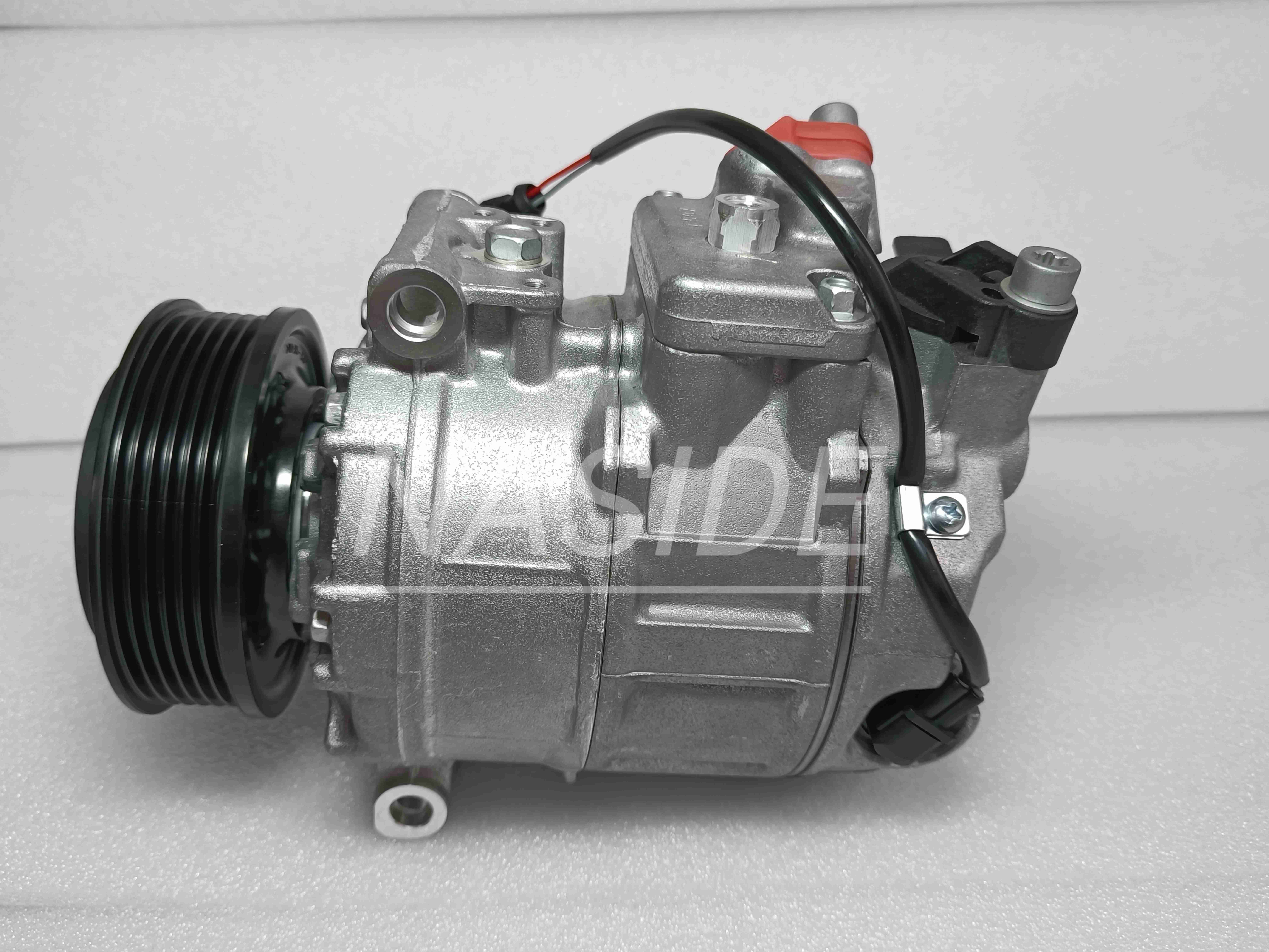 Auto AC Conditioning Compressor For VW Multivan DS84017