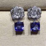 Piaget full diamonds tanzanite rose earring of 18kt gold with white gold