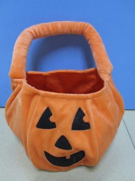 Buy cheap Hallowmas Orange Gifts Bag Plush Bag from wholesalers