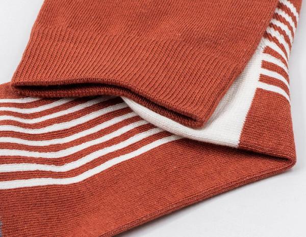 Buy cheap Anti Skid Under Armor Basketball Socks Antibacterial Thin Basketball Socks from wholesalers