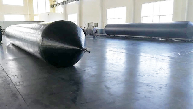 Durable 2.5m Ship Launching Balloon Inflatable Marine Roller Lifting Balloon