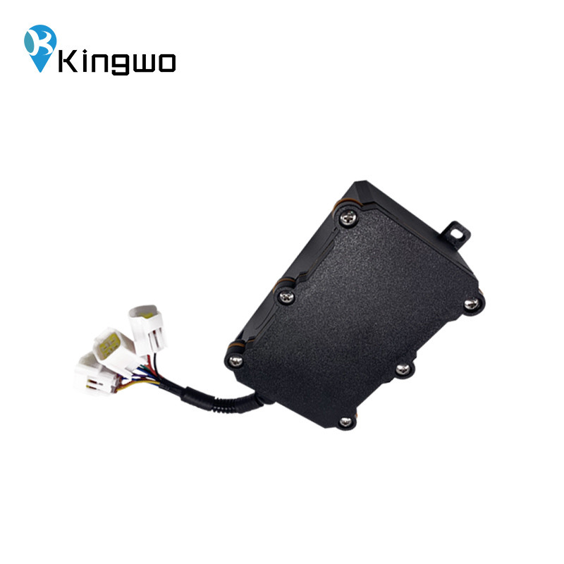 Advanced Car Position Equipment GPS Tracker IP68 5200mAH battery powered