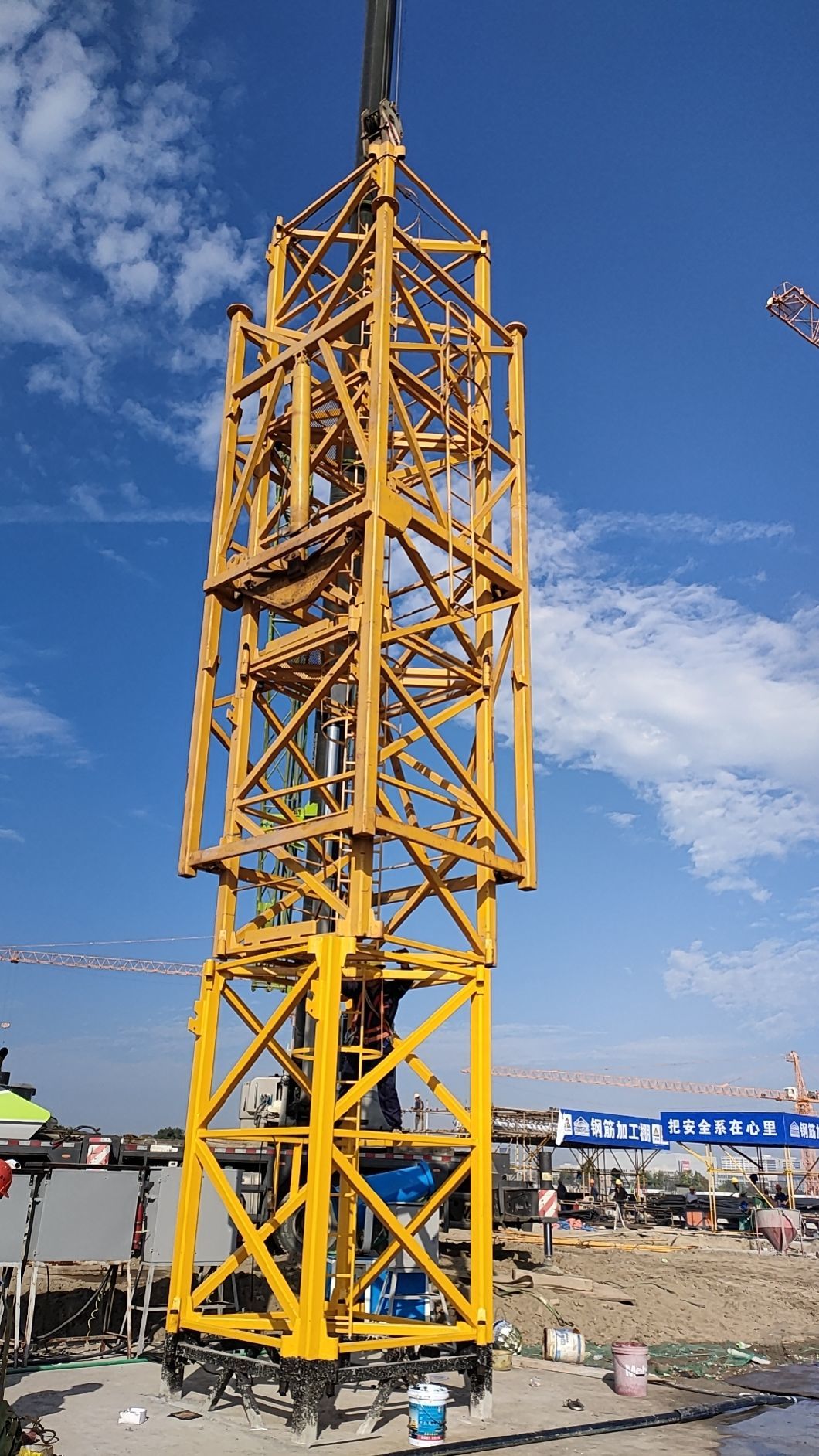 in 19, Zoomlion and Xg Model 6513-8 Tower Crane Inventory for Sale