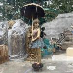Bronze Umbrella Girl Statues Garden Water Fountain Life Size Beautifu Metal