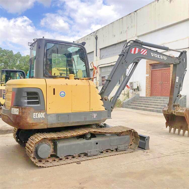 Volvo EC60 Crawler Chain Excavator 6 Ton Slightly Used with Original Pump and Health