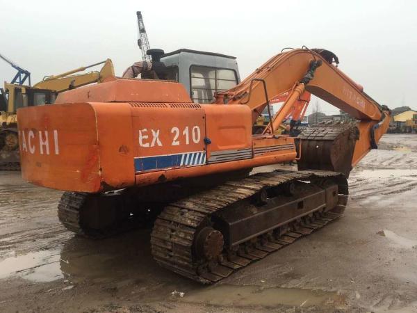 Buy cheap EX200 - 1 Crawler Type Used Hitachi Excavator 20000kg from wholesalers