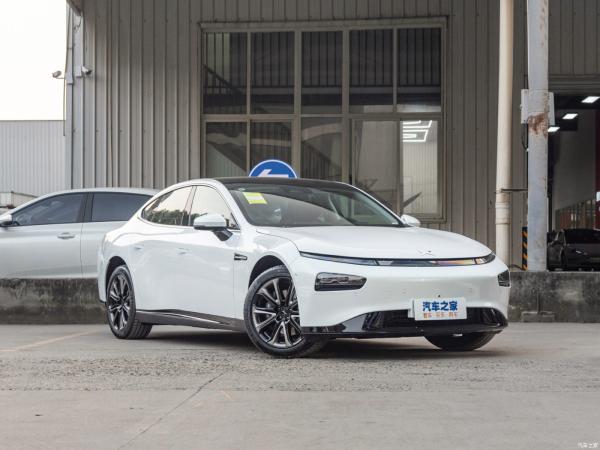 Buy cheap Dual Motor Xiaopeng Electric Car Vented Disc Bmw Electric Sports Car from wholesalers