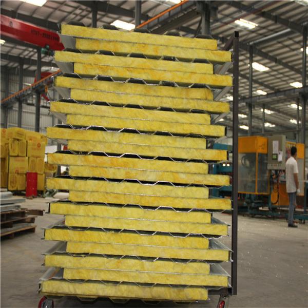 low metal roofing cost insulated 50mm glass wool roofing panel with 0.376mm