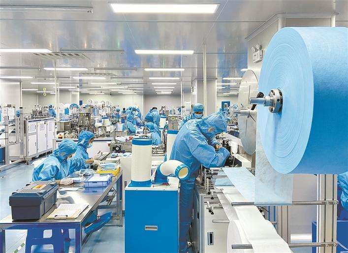 SMMS 2400mm Surgical Medical and Hygiene Equipment and Diaper Nonwoven Fabric Making Machine