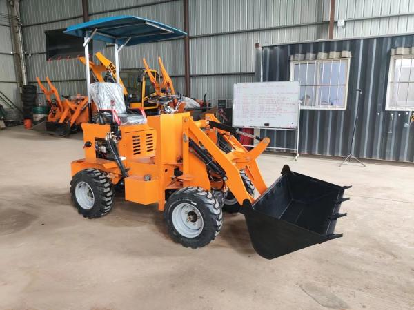 Quality Compact Mini Loader Machine 4 Wheel Drive Mini Tractor / Mini Skid Loader Front End for sale