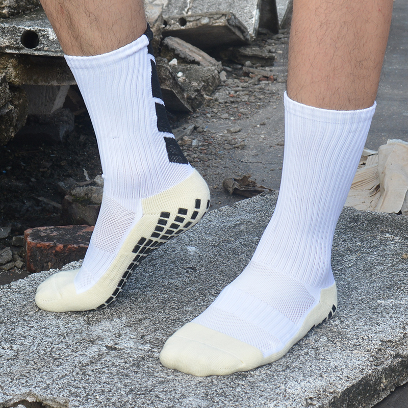 Breathable and Anti-Slip Football Socks Perfect for Outdoor Activities in Spring 2021