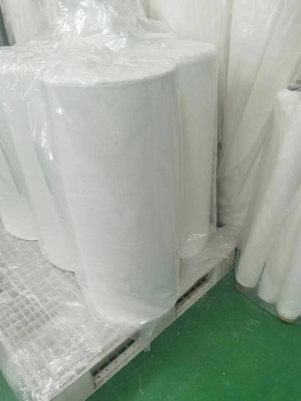 Large Size Cotton Absorbent Gauze And Bandage Jumbo Gauze Roll Raw Material