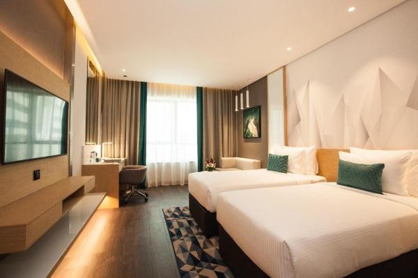 Buy cheap Svay Rieng hotel furniture factory make modern style wood furniture design for Bed and Wardrobe with tables from wholesalers
