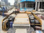 Yellow and Red 160 Tons Mobile Truck Crane Max Working Height 85.5 Meters Jib