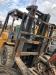 used tcm 4.5ton FD45T9 diesel forklift , low work hrs, originally made in japan