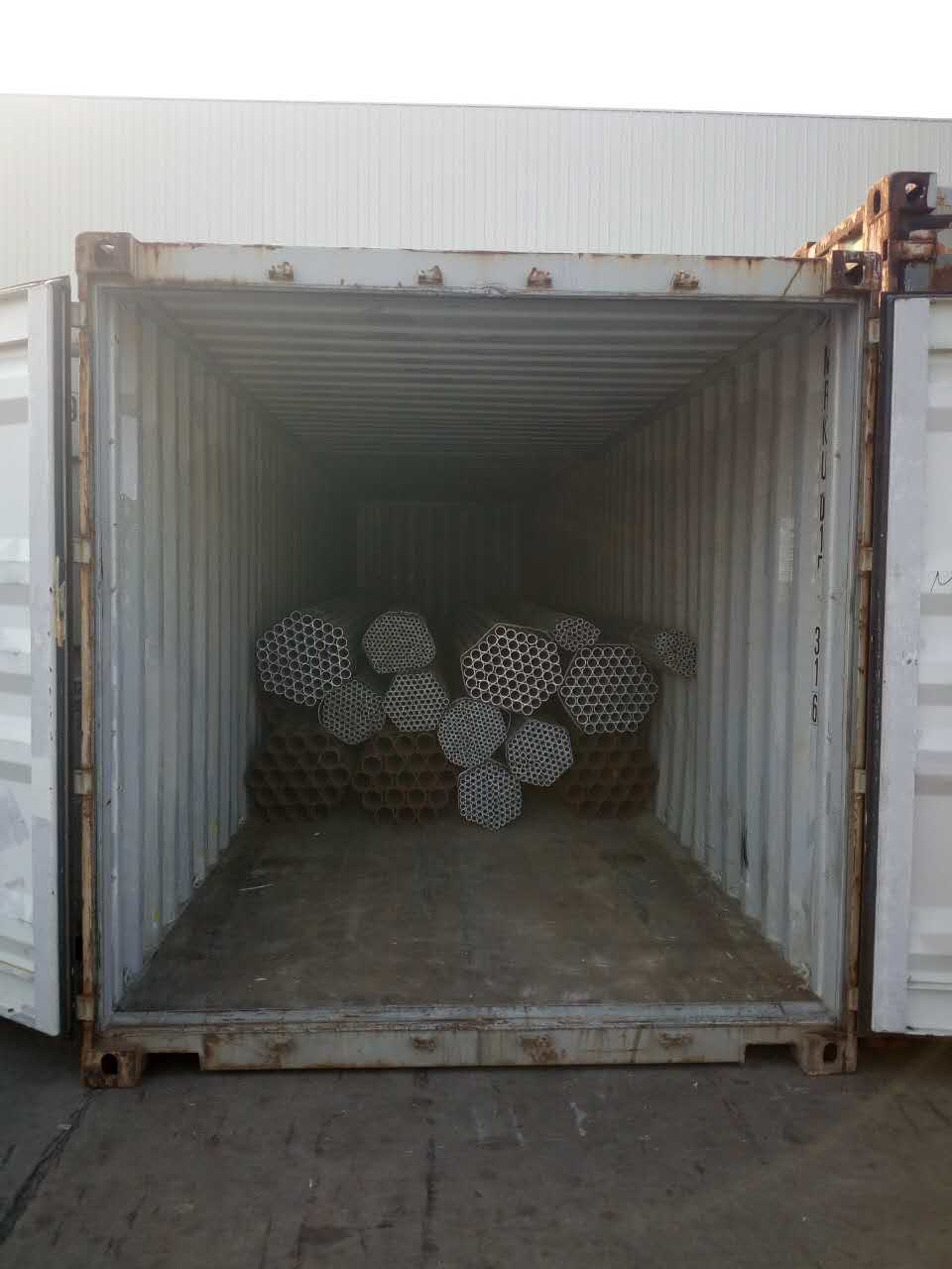 2.5-4.5mm Round Galvanized Steel GI Pipe Hot Dipped Zinc Coated and Invoiced by Actual Weight for Industry