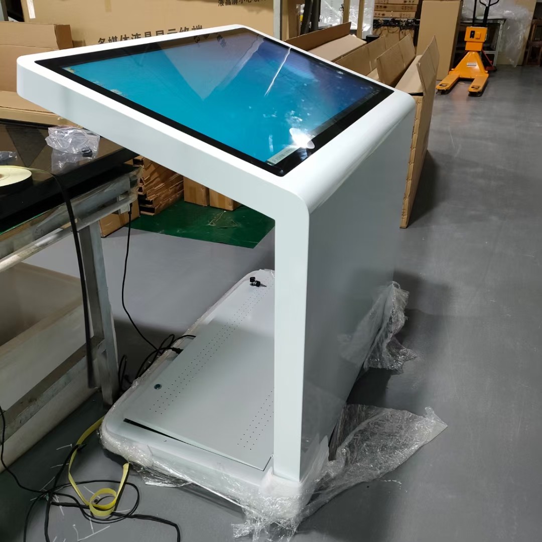 55inch Multi Interactive Tabletop Touch Screen Monitor LCD Advertising With Wide Input Voltage