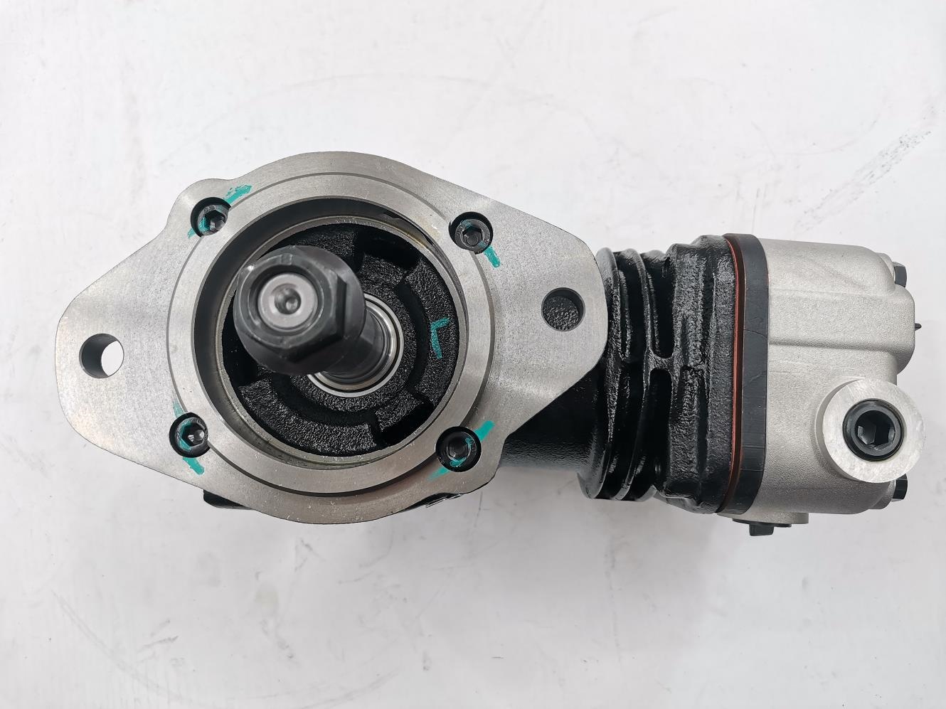 ISO9001 Certified 3974548 3509DR10 Original Dongfeng Cumminss 6BT Engine Single Cylinder Air Compressor for Replace/Repair