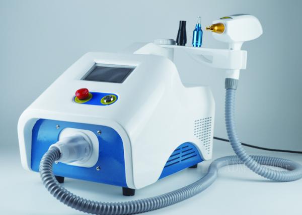 Tattoo Removal Q Switch ND YAG Laser Machine 1000mj - 1600mj Emmitter Output