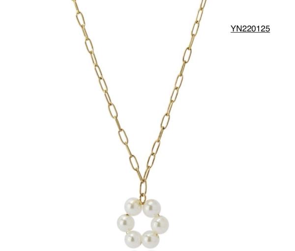 Buy cheap Engagement Torque Jewelry Necklace Gold Chain With Pearl Circle Pendant from wholesalers