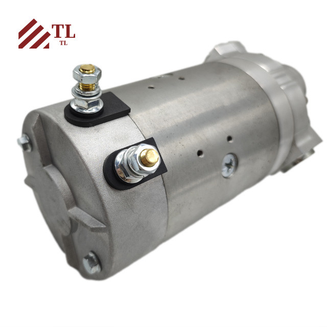 100525 3628997 Lubricating Oil Pump Engineering Machinery Parts Heavy Vehicle Parts