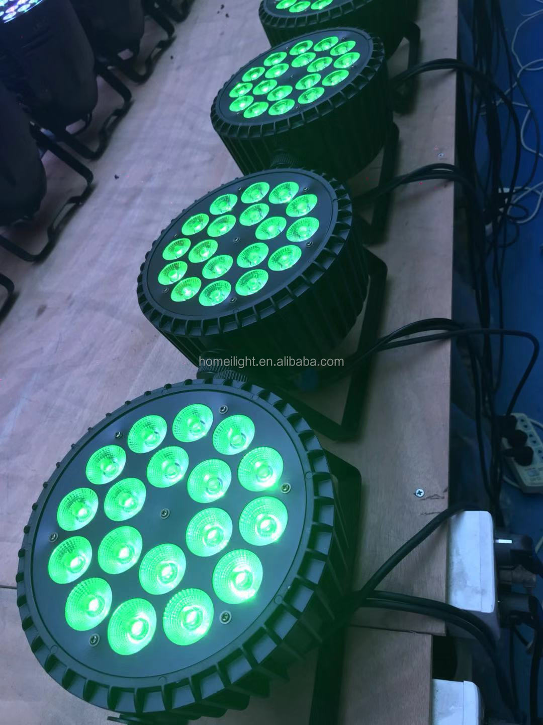 18pcs RGBWAUV 6IN1 Flat Par Lights for Silent Wedding Palace Uplight DMX512 Control Mode