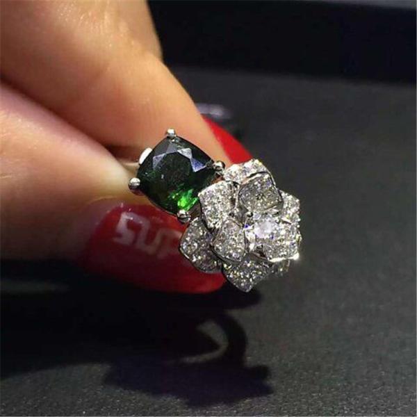 Piaget full diamonds green tourmaline rose ring of 18kt gold with yellow gold or