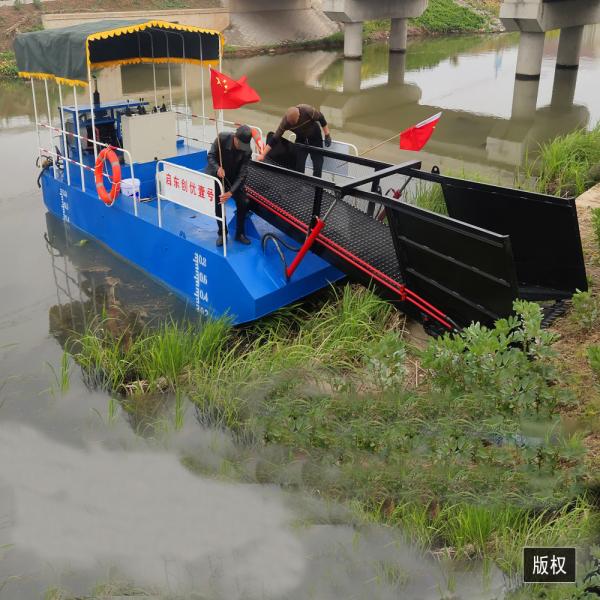 Quality Water Weed Machinery Reed Cutter/Boat/Ship/Vessel for Sale Underwater Plant Water Hyacinth Automatic Harvester for sale